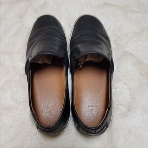 Frye Dylan Leather Slip On Loafer
Sneaker Shoes Size 7 Women's